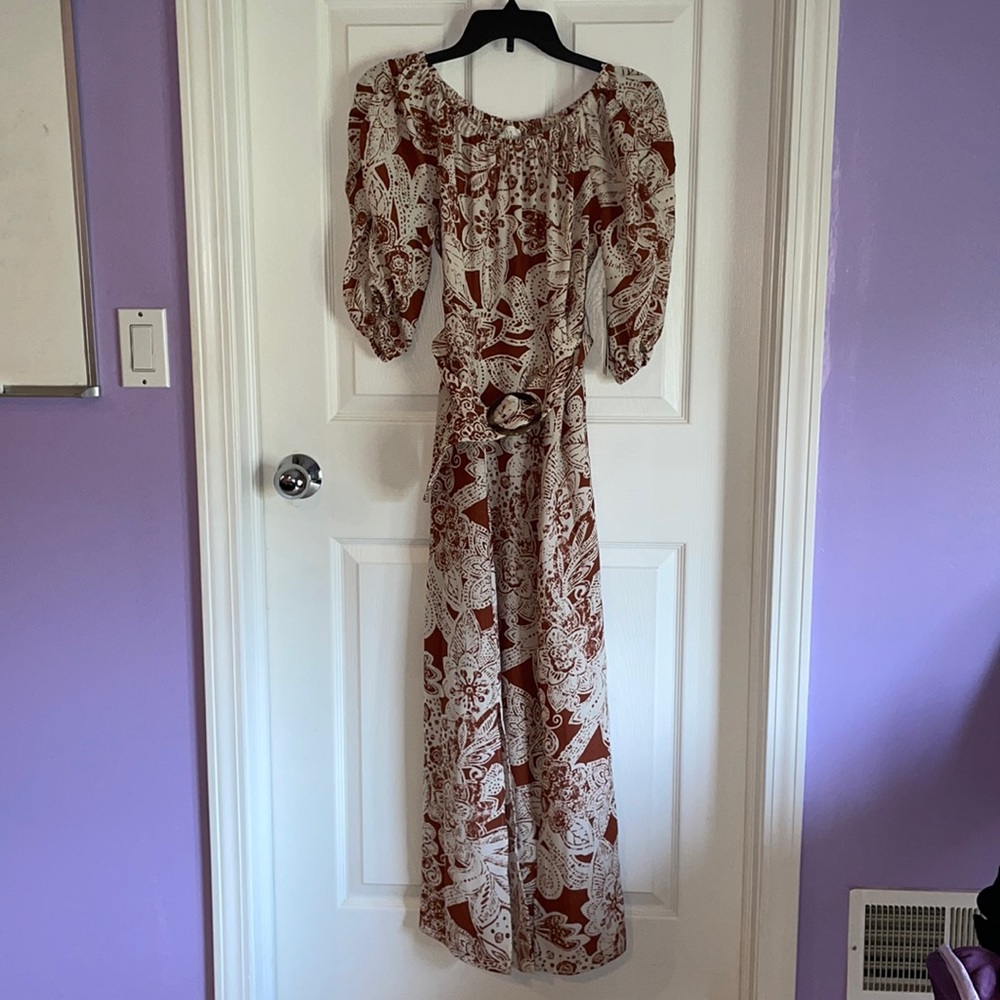 NWT Ruched neckline split thigh maxi dress